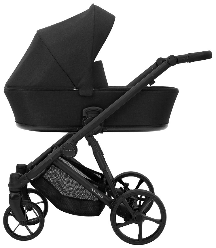 AR 01 Black