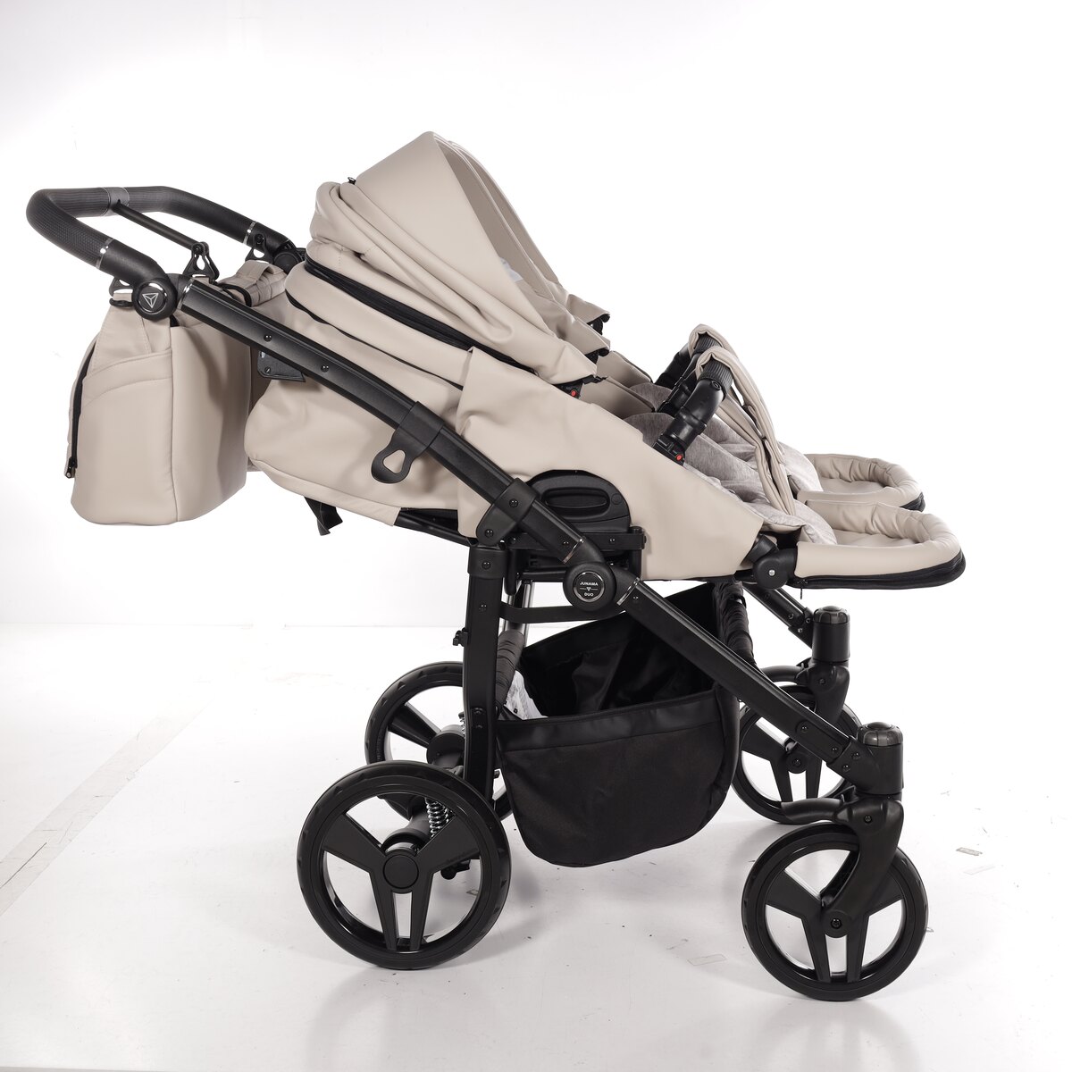 Detalles Carro gemelar Junama DUO V3 Eco Cuero de 78 cm foto 4