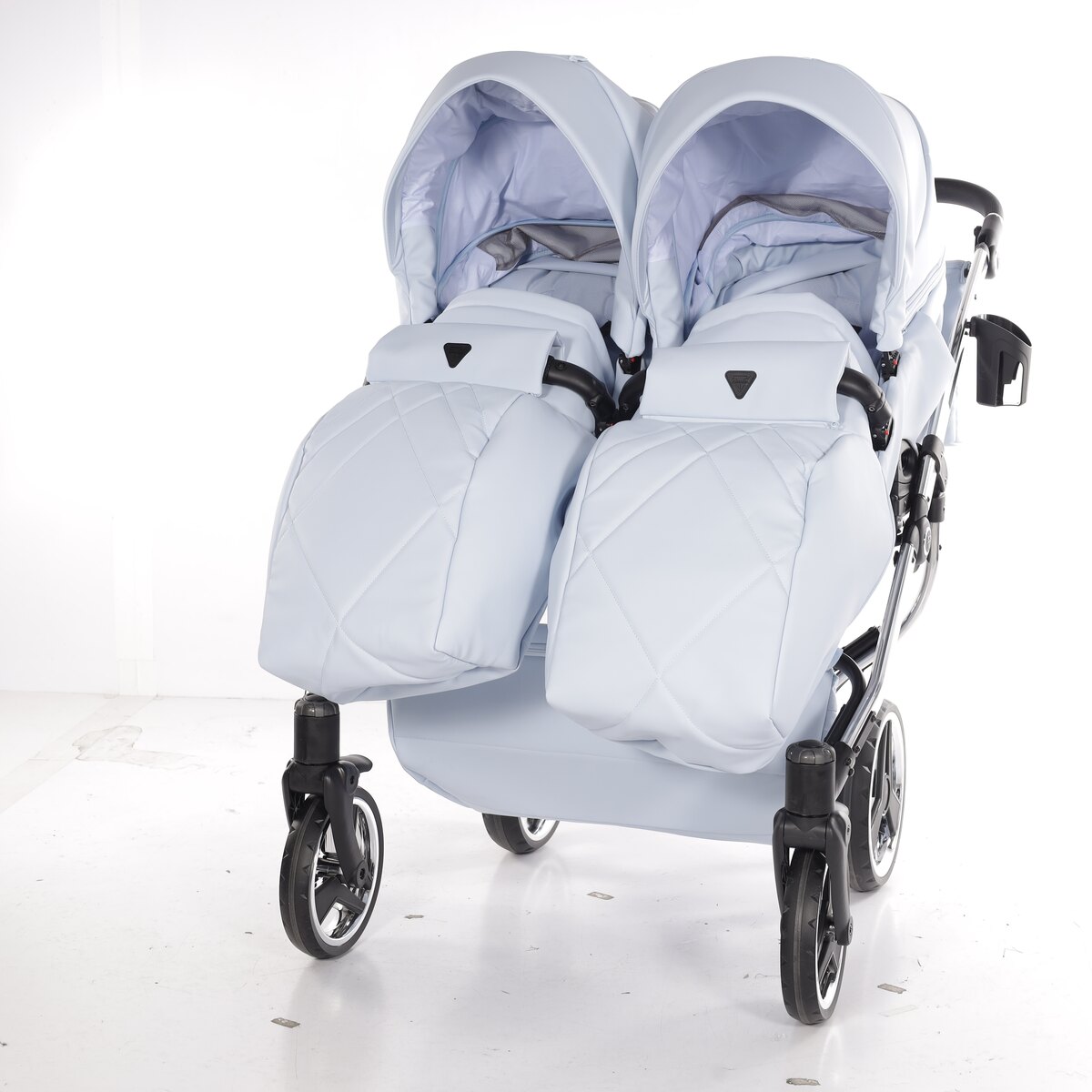 Detalles Carro gemelar Junama DUO V3 Eco Cuero de 78 cm foto 13